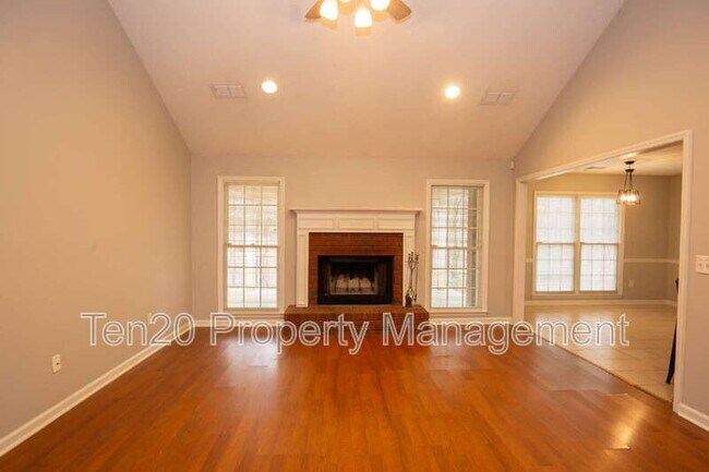 Foto del edificio - 59 Walnut Ct