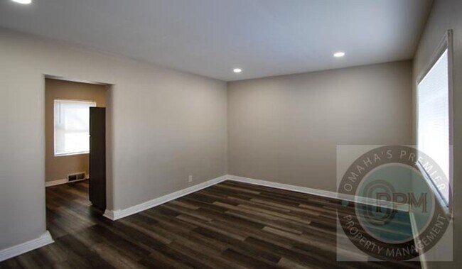 Foto del edificio - Updated Duplex Near Downtown! - 2 Bed / 1 Bath / 800SF