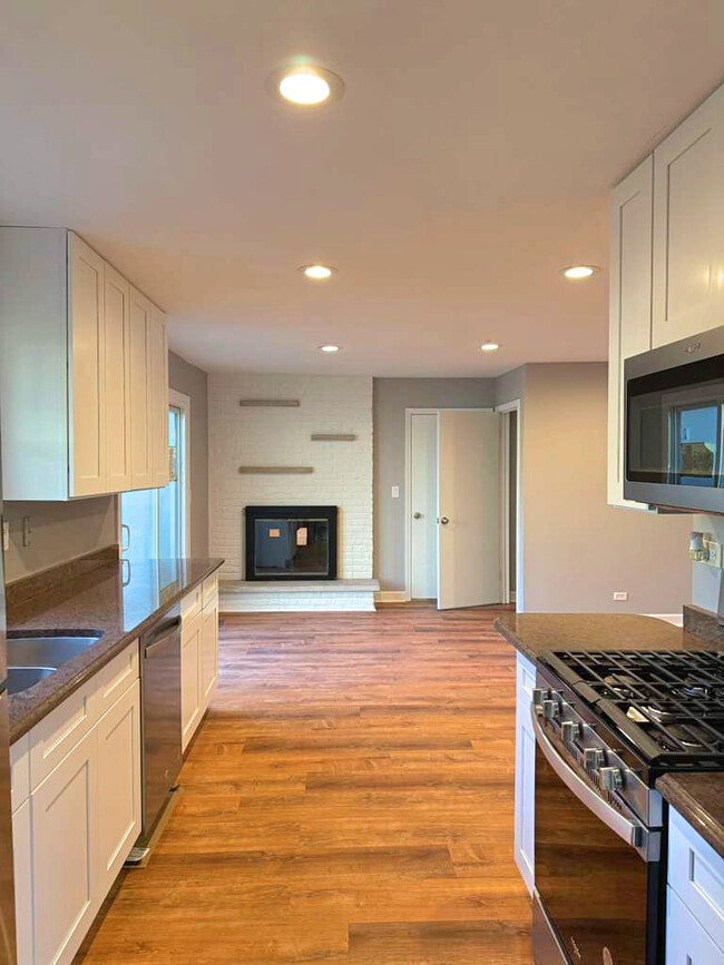 Foto del edificio - 1704 S Highland Ave