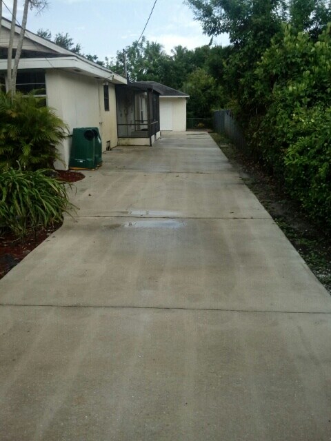 Foto del edificio - 1290 Highlands Dr