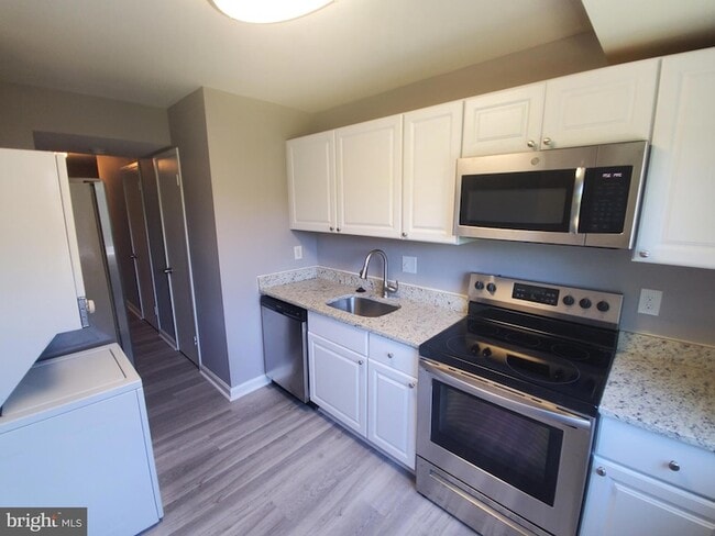 Building Photo - 19349 Keymar Way