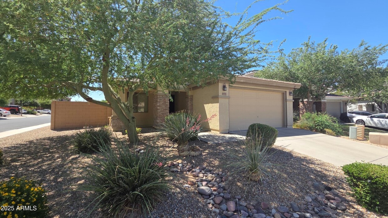 Foto principal - 6771 W Miner Trail