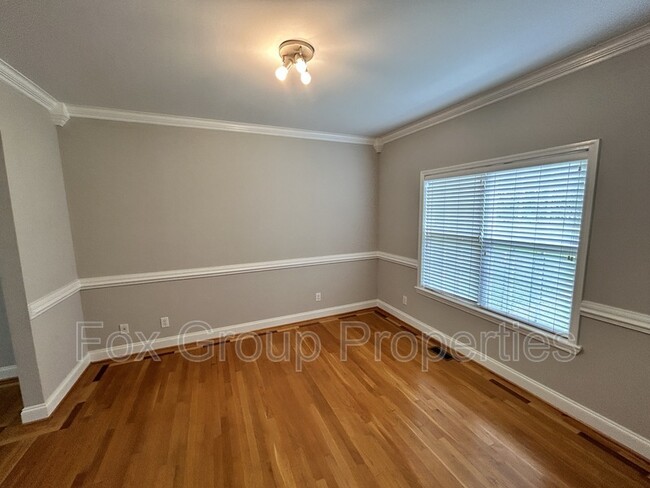 Building Photo - 131 Sagemore Rd