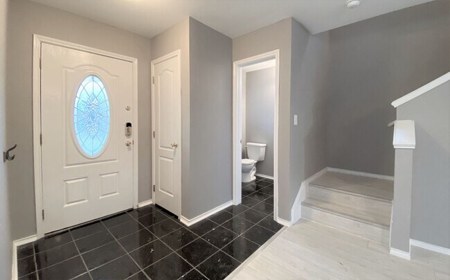 Foto del edificio - Beautiful 3bed/2.5 bath home in a great lo...
