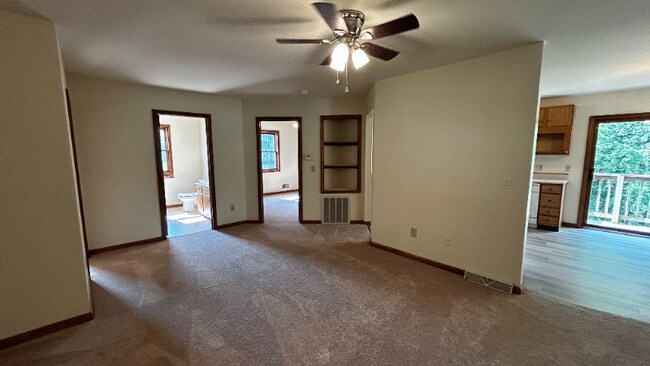 Building Photo - 4210 Menga Dr