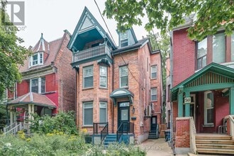 Building Photo - 61 Brunswick Ave