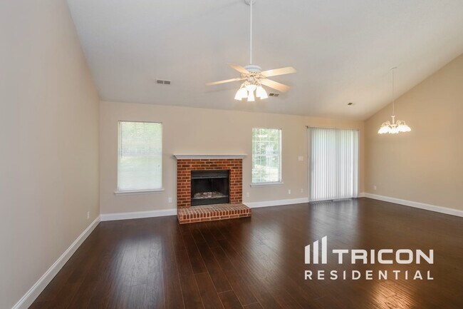 Foto del edificio - 3226 Twin Falls Ln