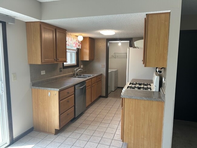 Foto del edificio - 3287 Allspice Ct