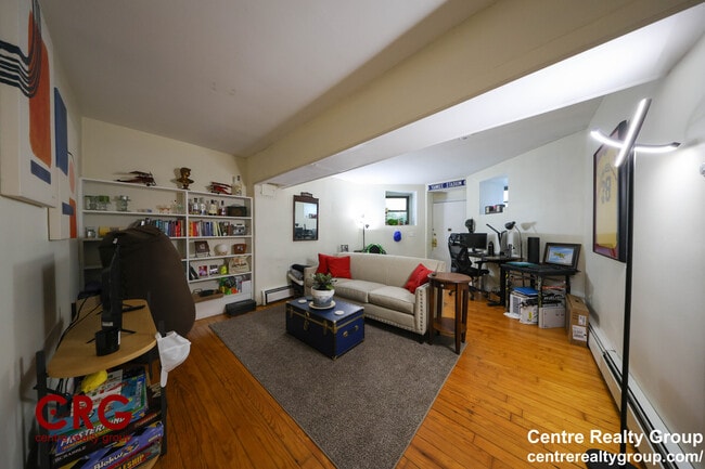 Foto del edificio - 1728 Beacon St