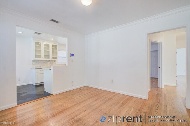 Building Photo - 3 br, 2 bath House - 9116 South Van Ness A...