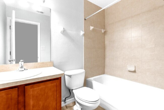 Foto del edificio - River Trace Apartments