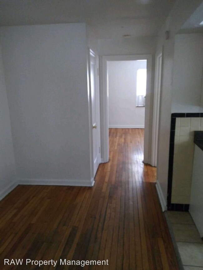 Foto del edificio - 7123 Eastlawn Dr