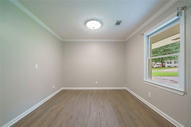 Building Photo - 175 Jayne Ellen Way