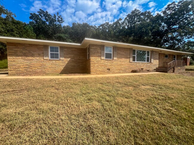 Foto del edificio - 2225 S Dallas St