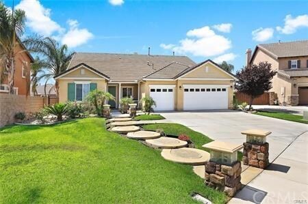 Foto del edificio - 14355 Corbin Dr