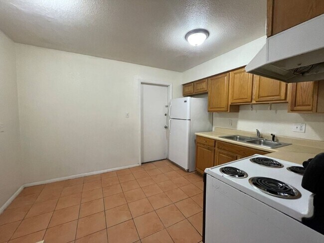 Foto del edificio - 1625 W Peoria Ave