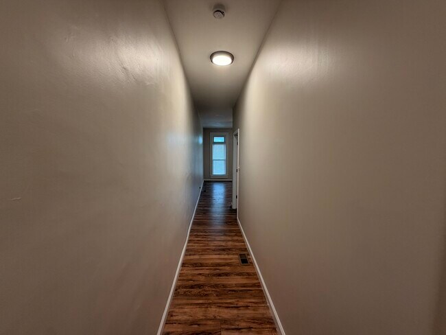 Foto del edificio - 4924 Chalgrove Ave