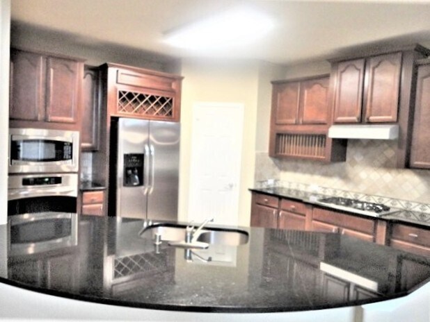 Foto del edificio - 16954 Langham Heights Ln