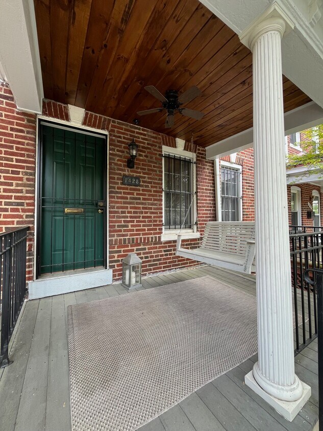 Foto principal - 1428 Oak St NW