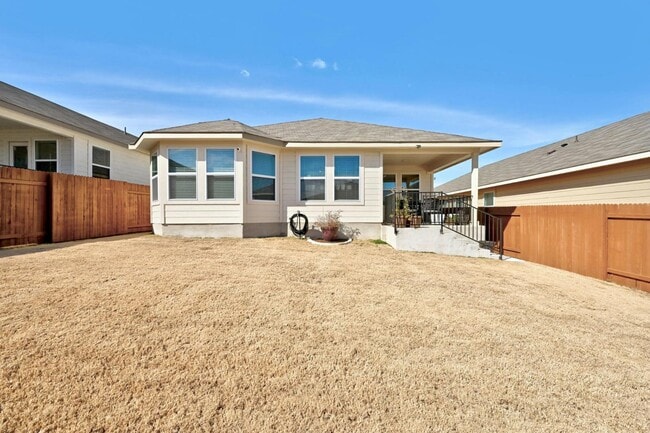 Building Photo - 6401 Rounded Pebble Ln