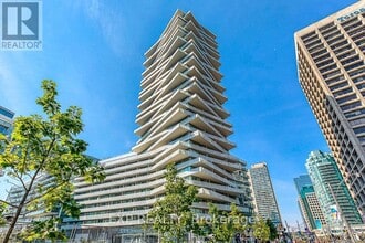 Building Photo - 15-815 Queens Quay E