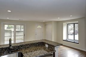 Building Photo - 4 br, 2.5 bath House - 9271 Chadburn Place