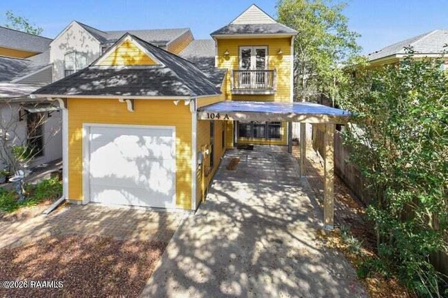 Building Photo - 104 Richardson Ave