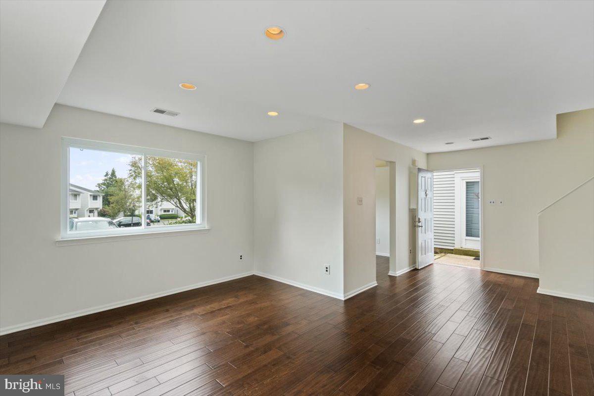 33 Hillcroft Way, Newtown, PA 18940 Townhome Rentals in Newtown PA