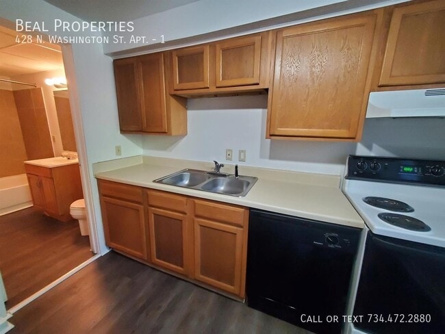 Foto del edificio - 428 N Washington St