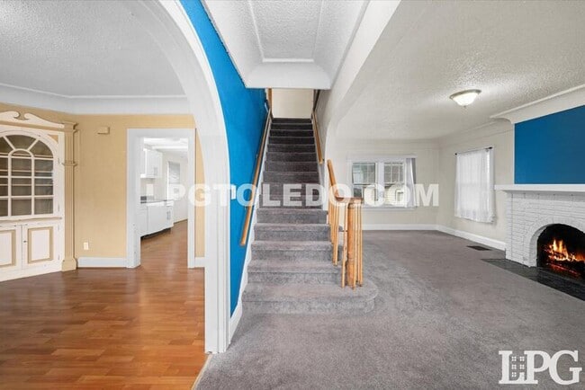 Building Photo - 1579 Colton St