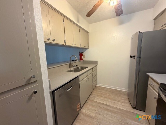 Foto del edificio - 508 E Travis St