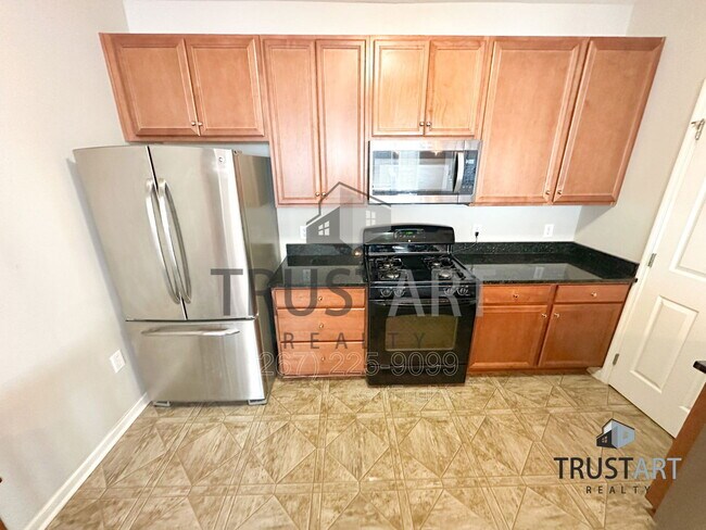 Building Photo - 4421 Driftwood Dr