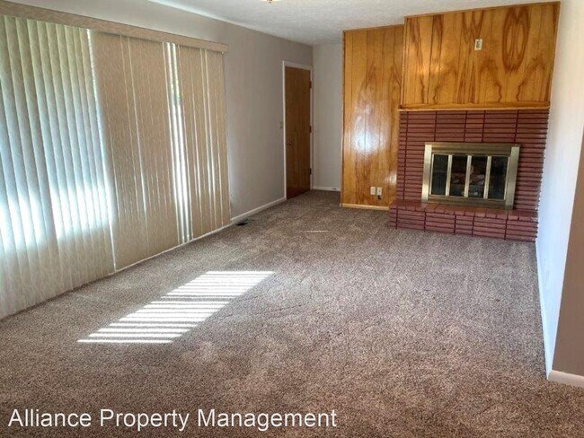 Building Photo - 4 br, 2 bath House - 7335 S 1375 E
