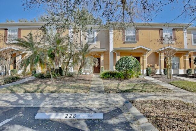 Spacious 2/2.5 Townhome with Full Service Lawn Care Included in Towns of Legacy Park - Davenport - Spacious 2/2.5 Townhome with Full Service Lawn Care Included in Towns of Legacy Park - Davenport