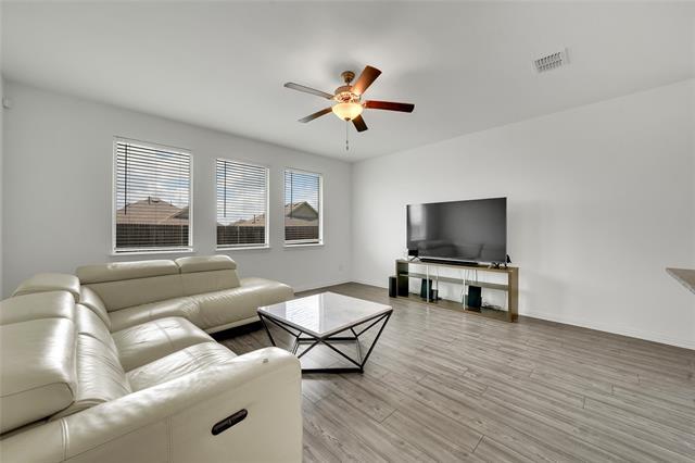 Foto del edificio - 5630 Elwood Dr