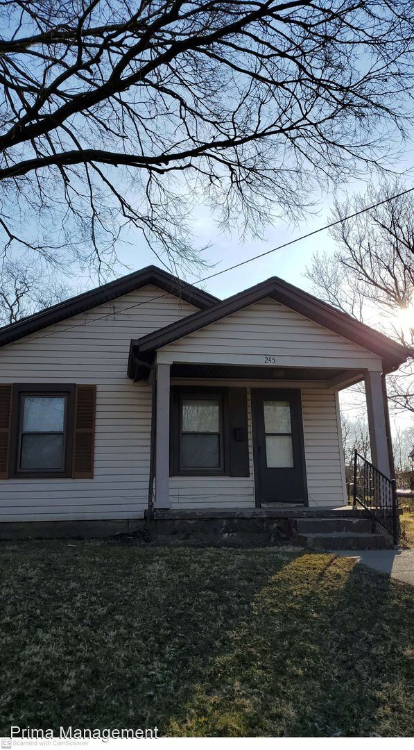 Building Photo - 2 br, 1 bath House - 245 Orchard St