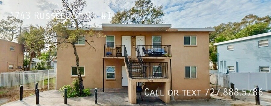 Foto principal - 1743 Russell St S