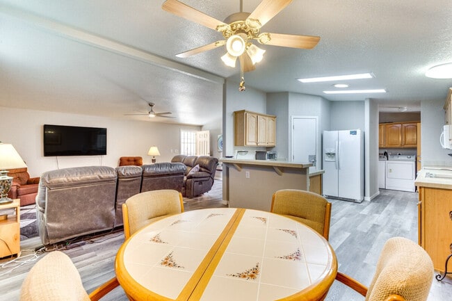 Foto del edificio - 10650 S Avenida Compadres