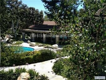 Primary Photo - 262 Streamwood