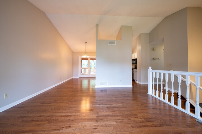 Foto del edificio - 3688 Falcon Way