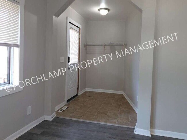 Foto del edificio - 1184 Pine St