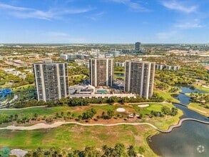 Building Photo - 20379 W Country Club Dr