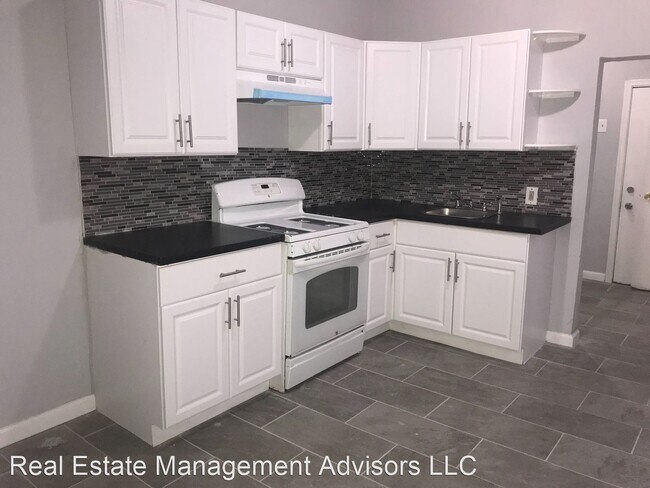 Foto del edificio - 4 br, 1.5 bath House - 5818 Trinity Street