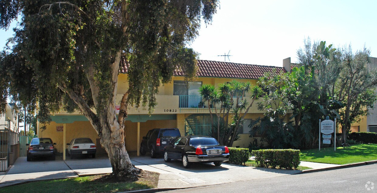 Building Photo - Villa Rosa Apts.