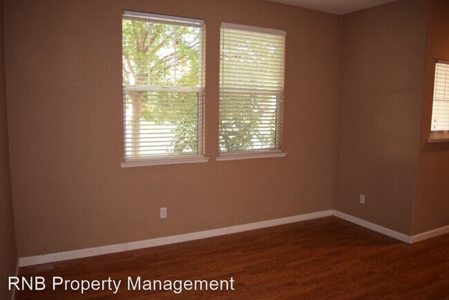 Foto del edificio - 4 br, 2.5 bath House - 2140 Arnold Drive