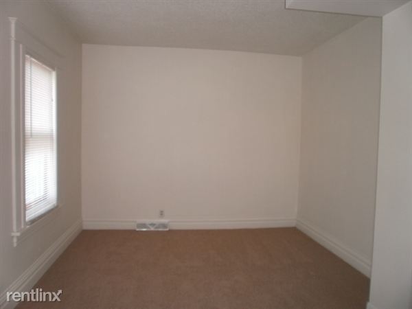 Building Photo - 1718 Egleston Ave