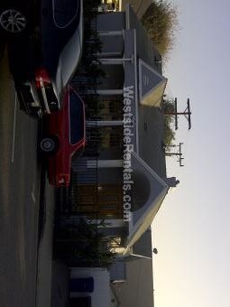 Primary Photo - 7764 Fountain Ave