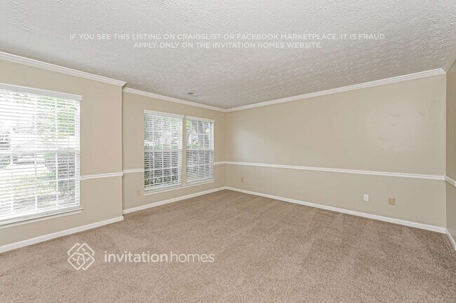 Foto del edificio - 495 Meadowfield Ct