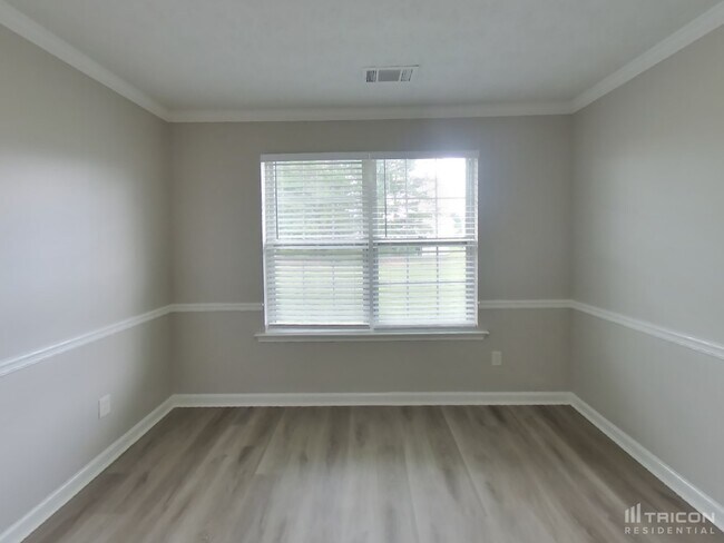 Building Photo - 10754 Starling Trail