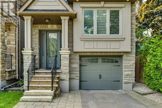 Building Photo - 149 Bannockburn Ave